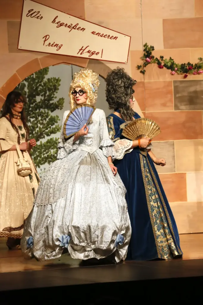 Die Prinzessin auf der Erbse – Galerie 99