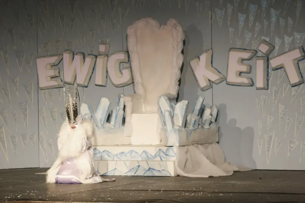 Die Schneekönigin – Galerie 38