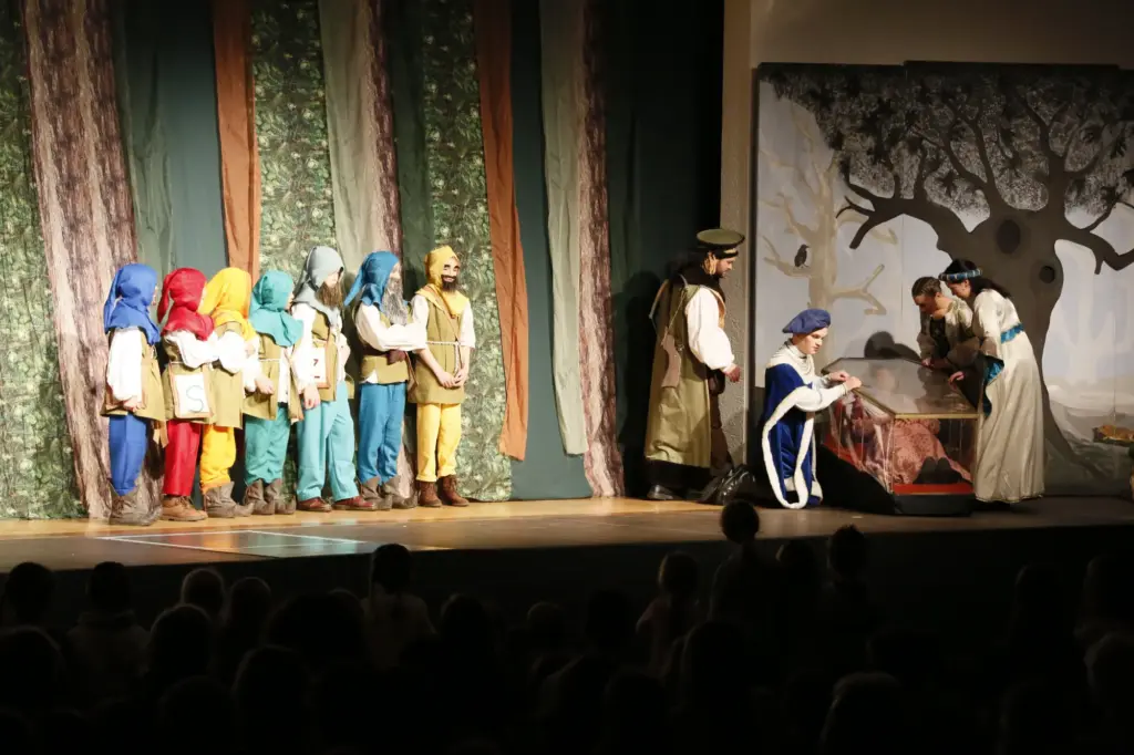 Schneewittchen – Galerie 83
